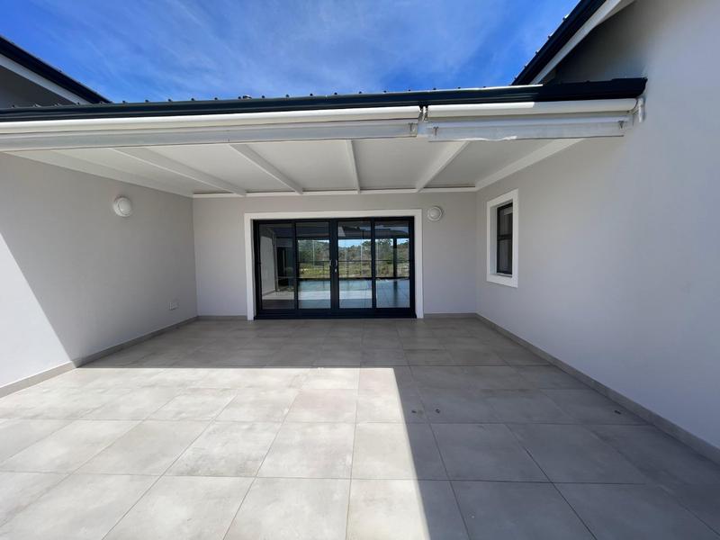 To Let 2 Bedroom Property for Rent in Keurbooms Western Cape